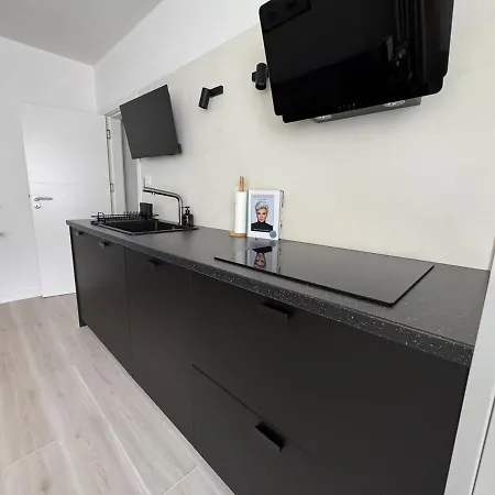 Summer Apartment