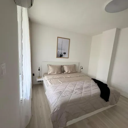Summer Apartment